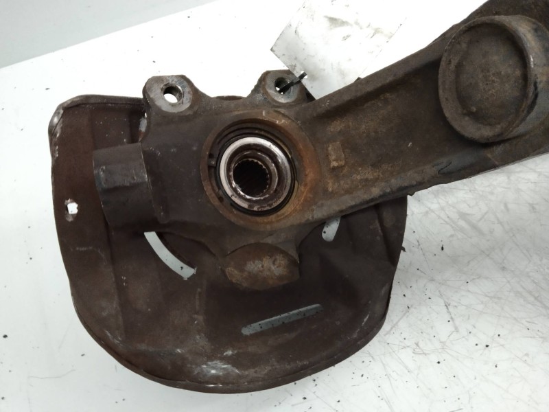 Recambio de mangueta delantera derecha para daewoo lanos 1.5 cat referencia OEM IAM   