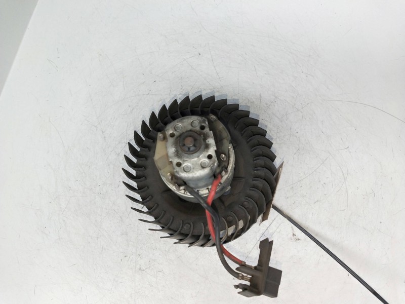 Recambio de motor calefaccion para fiat palio weekend (178) 1.7 turbodiesel referencia OEM IAM 9130451239  