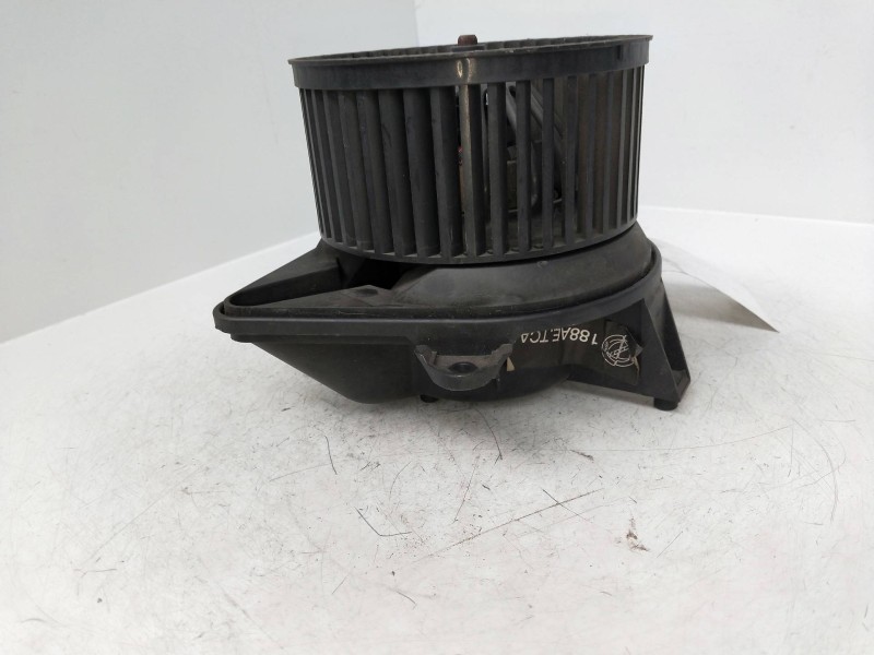 Recambio de motor calefaccion para fiat punto berlina (188) 1.2 8v elx (i) referencia OEM IAM   
