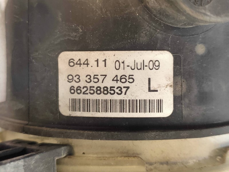 Recambio de faro antiniebla izquierdo para opel zafira b cosmo referencia OEM IAM 93357465 662588537 