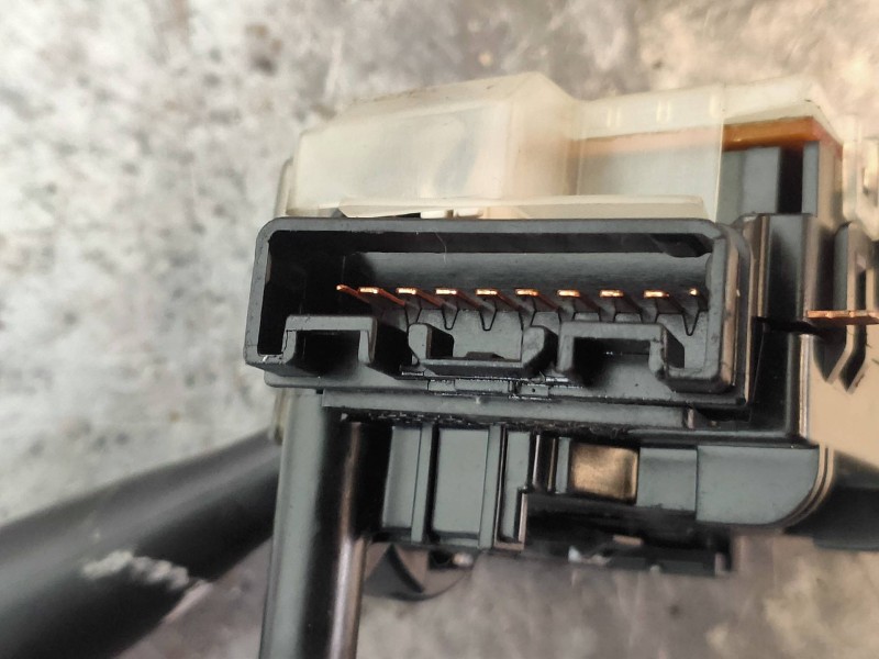 Recambio de mando limpia para toyota corolla (e12) 1.4 d-4d luna sedán referencia OEM IAM 173739  