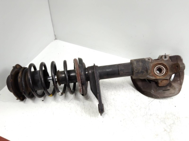 Recambio de mangueta delantera izquierda para daewoo lanos 1.5 cat referencia OEM IAM   