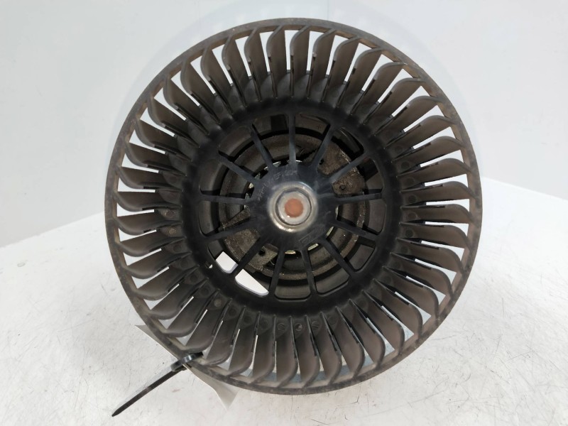 Recambio de motor calefaccion para ford focus berlina (cap) 1.6 tdci cat referencia OEM IAM 3M5H18456EB  