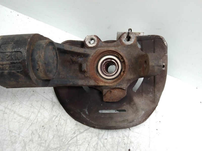 Recambio de mangueta delantera izquierda para daewoo lanos 1.5 cat referencia OEM IAM   