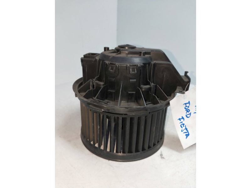 Recambio de motor calefaccion para ford fiesta (cb1) referencia OEM IAM VP8E2H18456AA 0130115551  Recambio de motor calefaccion para ford fiesta (cb1) referencia OEM IAM VP8E2H18456AA 0130115551