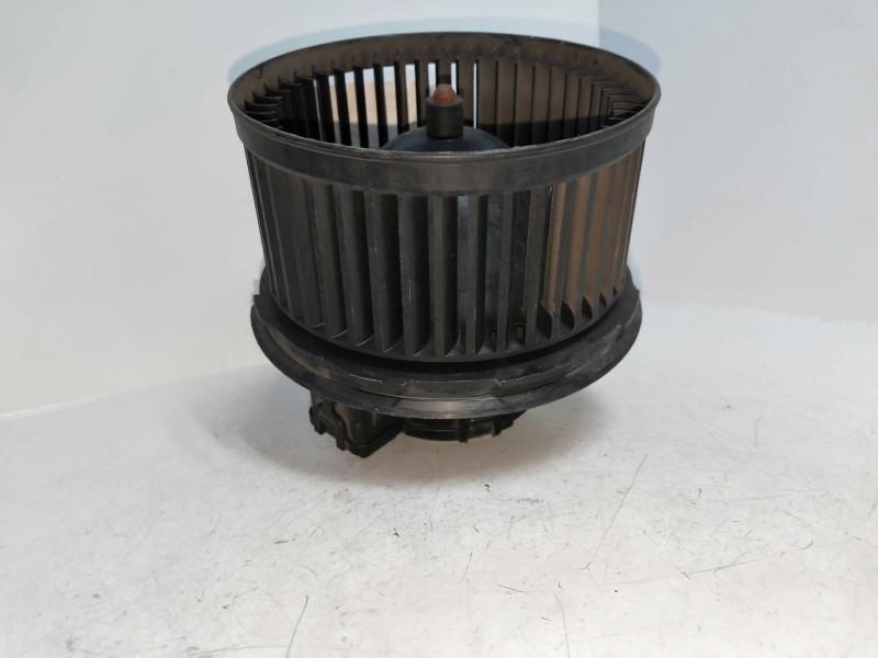 Recambio de motor calefaccion para ford fiesta (cb1) referencia OEM IAM VP8E2H18456AA 0130115551  Recambio de motor calefaccion para ford fiesta (cb1) referencia OEM IAM VP8E2H18456AA 0130115551