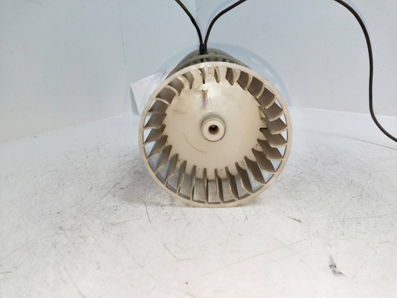 Recambio de motor calefaccion para ford granada berl./turnier referencia OEM IAM    Recambio de motor calefaccion para ford granada berl./turnier referencia OEM IAM