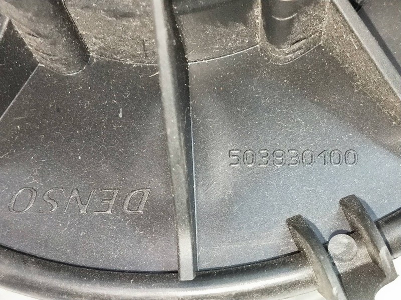 Recambio de motor calefaccion para ford ka (ccu) titanium+ referencia OEM IAM 503930100  