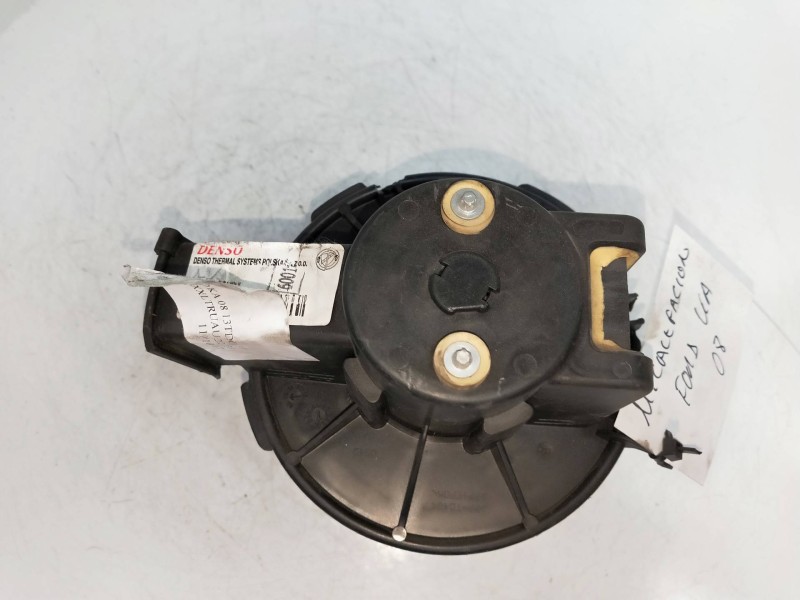 Recambio de motor calefaccion para ford ka (ccu) 1.3 tdci cat referencia OEM IAM 503930100  