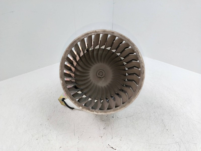 Recambio de motor calefaccion para ford transit, caja cerrada 86/92 2.5 diesel referencia OEM IAM E9RF18527AA  