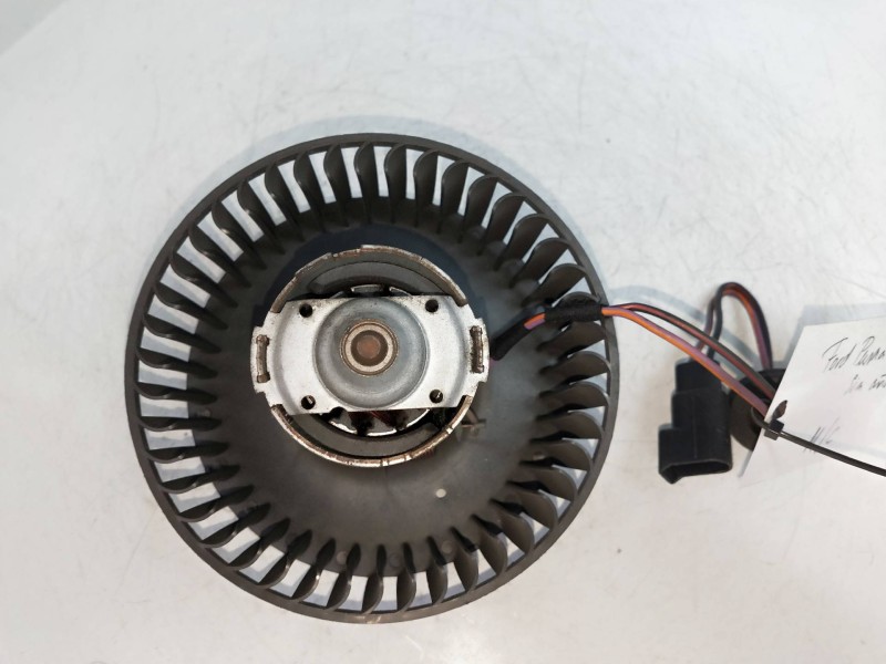 Recambio de motor calefaccion para ford puma (cce) referencia OEM IAM    Recambio de motor calefaccion para ford puma (cce) referencia OEM IAM