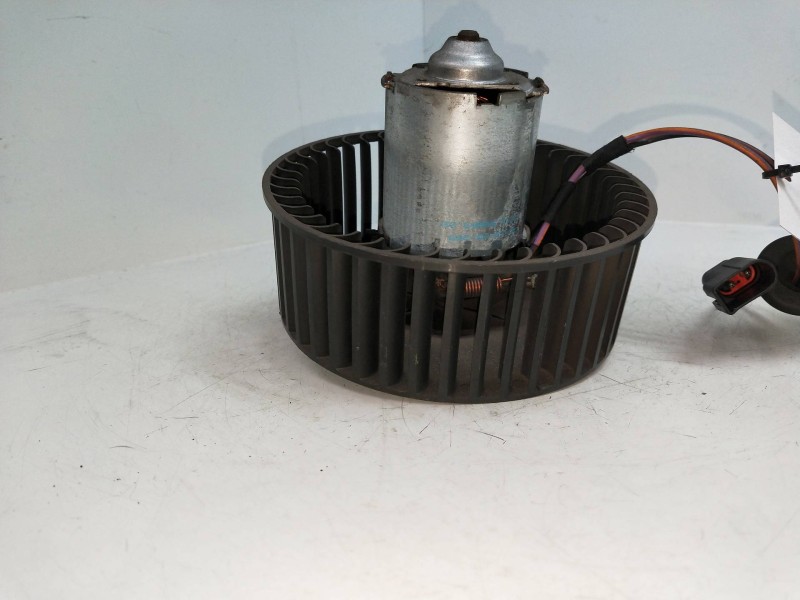 Recambio de motor calefaccion para ford puma (cce) referencia OEM IAM    Recambio de motor calefaccion para ford puma (cce) referencia OEM IAM