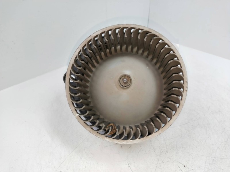 Recambio de motor calefaccion para mitsubishi galloper (hyundai) 2.5 turbodiesel referencia OEM IAM   