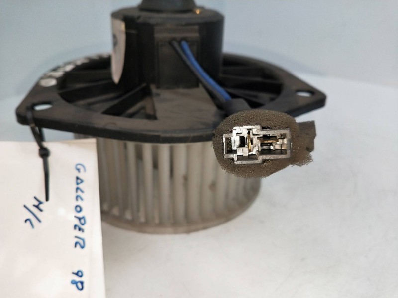 Recambio de motor calefaccion para mitsubishi galloper (hyundai) referencia OEM IAM    Recambio de motor calefaccion para mitsubishi galloper (hyundai) referencia OEM IAM