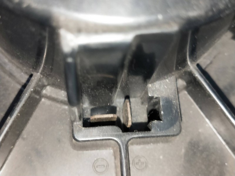 Recambio de motor calefaccion para mitsubishi galloper (hyundai) referencia OEM IAM 194000082110B   Recambio de motor calefaccion para mitsubishi galloper (hyundai) referencia OEM IAM 194000082110B