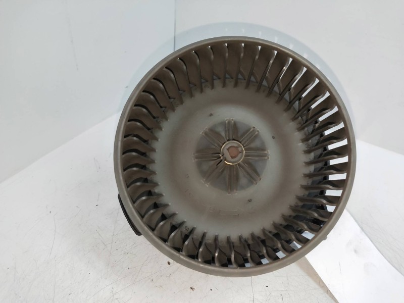 Recambio de motor calefaccion para honda accord berlina (cg7-9/ch1-7) 2.0 td referencia OEM IAM 19400051324T25  