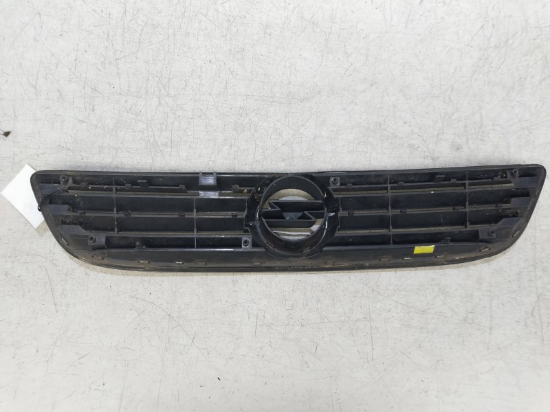 Recambio de rejilla delantera para opel zafira a 1.8 16v cat referencia OEM IAM   