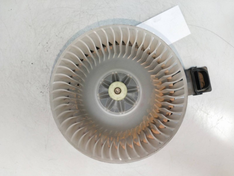 Recambio de motor calefaccion para honda civic (fk) 1.4 cat referencia OEM IAM AV1120  