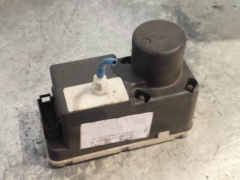 Recambio de modulo electronico para volkswagen polo berlina (6n1) air referencia OEM IAM 6N0952257A  