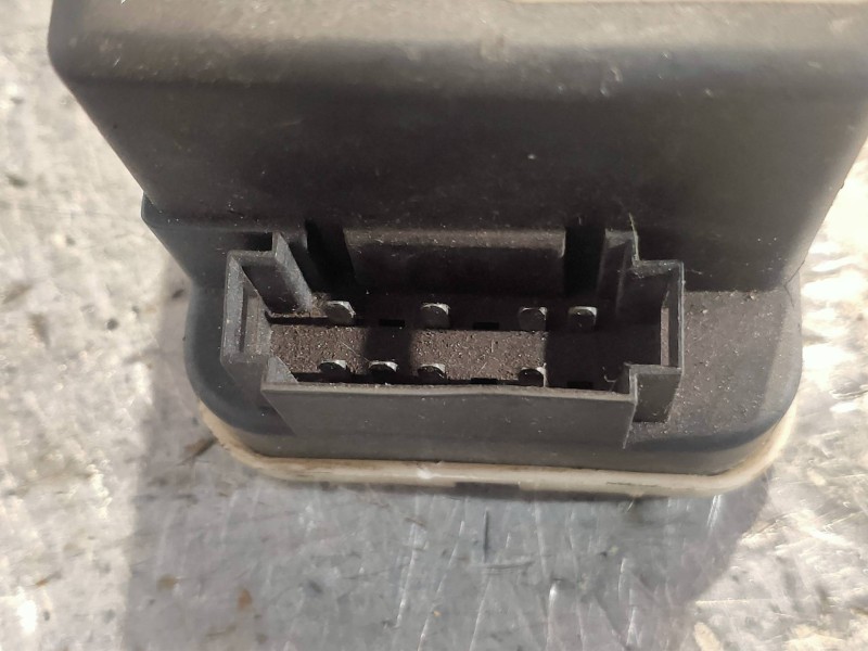 Recambio de modulo electronico para volkswagen polo berlina (6n1) air referencia OEM IAM 6N0952257A  