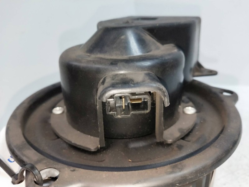 Recambio de motor calefaccion para honda concerto (hw) referencia OEM IAM    Recambio de motor calefaccion para honda concerto (hw) referencia OEM IAM