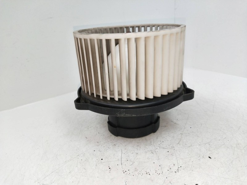 Recambio de motor calefaccion para hyundai accent (lc) referencia OEM IAM 9711624951   Recambio de motor calefaccion para hyundai accent (lc) referencia OEM IAM 9711624951