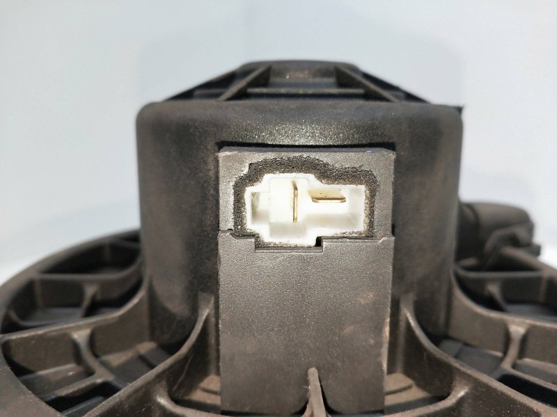 Recambio de motor calefaccion para hyundai accent (lc) crdi gl referencia OEM IAM F00S330024  