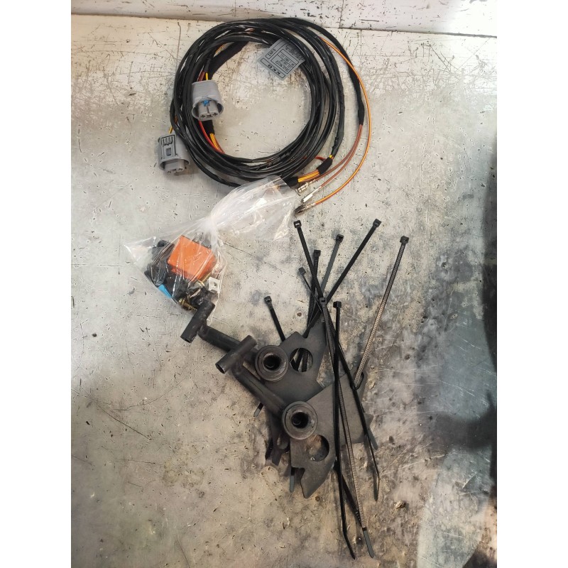 Recambio de faro antiniebla derecho para bmw serie 3 coupe (e46) 328 ci referencia OEM IAM 63178371907 63178371908 51118234824 5 Recambio de faro antiniebla derecho para bmw serie 3 coupe (e46) 328 ci referencia OEM IAM 63178371907 63178371908 51118234824 5