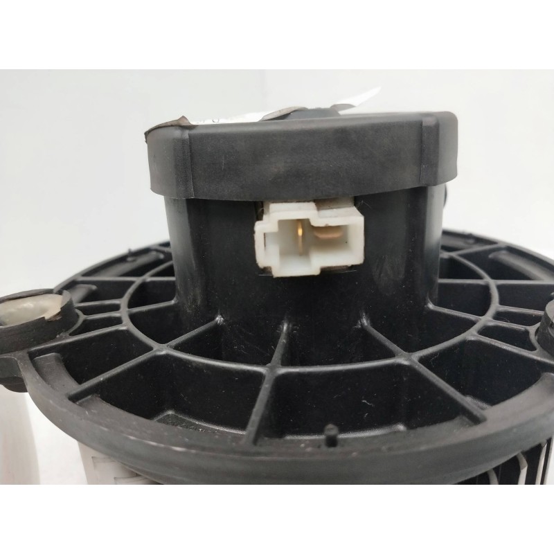 Recambio de motor calefaccion para hyundai elantra (xd) 2.0 crdi gls full (4-ptas.) referencia OEM IAM F00S330016  