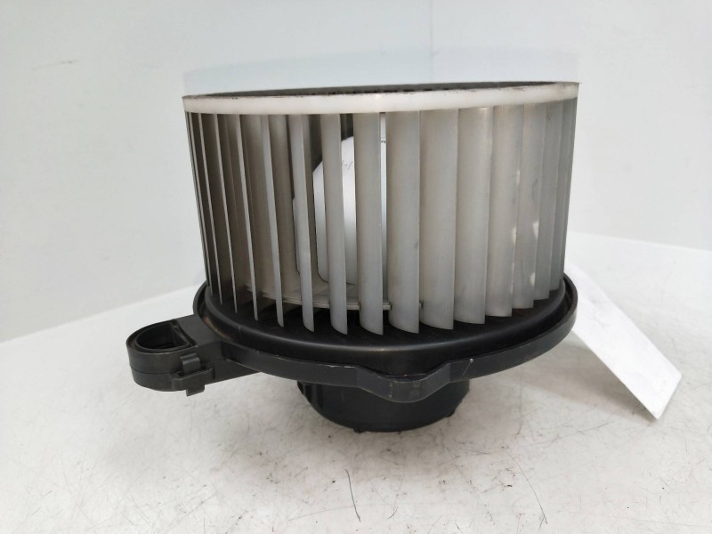 Recambio de motor calefaccion para hyundai h1 2.5 crdi cat referencia OEM IAM 971144H00 0803150369 