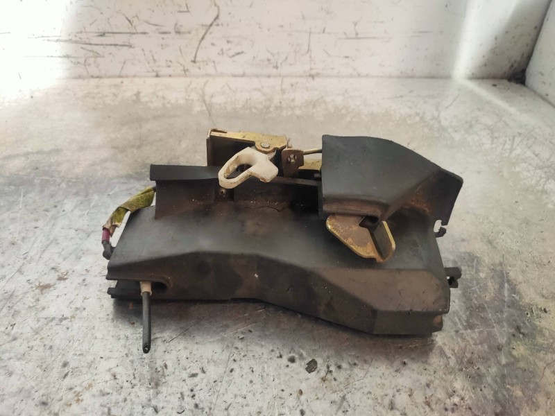 Recambio de motor cierre centralizado trasero derecho para ford escort berlina/turnier 1.6 16v cat referencia OEM IAM   