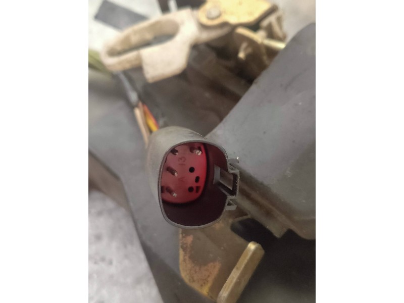 Recambio de motor cierre centralizado trasero derecho para ford escort berlina/turnier 1.6 16v cat referencia OEM IAM   
