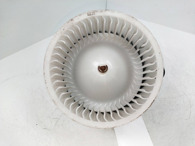 Recambio de motor calefaccion para hyundai i30 (gd) 1.6 crdi cat referencia OEM IAM F00S330054 F00S3B2474 150507