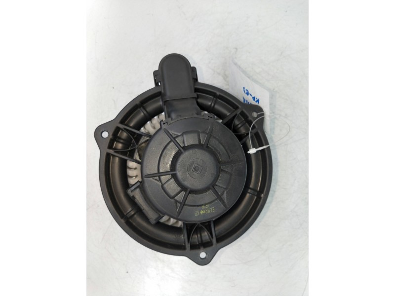 Recambio de motor calefaccion para hyundai i30 1.4 cat referencia OEM IAM F00S33F023  