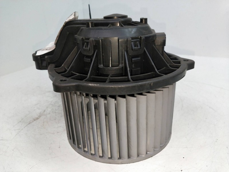 Recambio de motor calefaccion para hyundai ix20 1.4 cat referencia OEM IAM F00S330062 F00S3B2407 101102