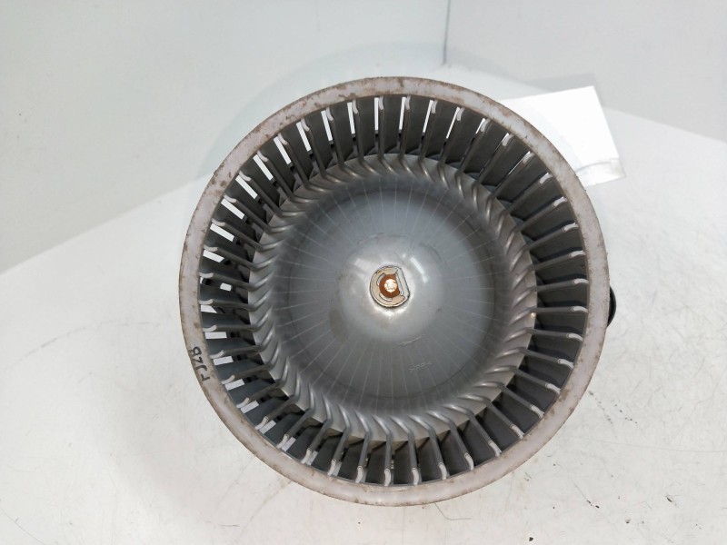 Recambio de motor calefaccion para hyundai ix20 1.4 cat referencia OEM IAM F00S330062 F00S3B2407 101102