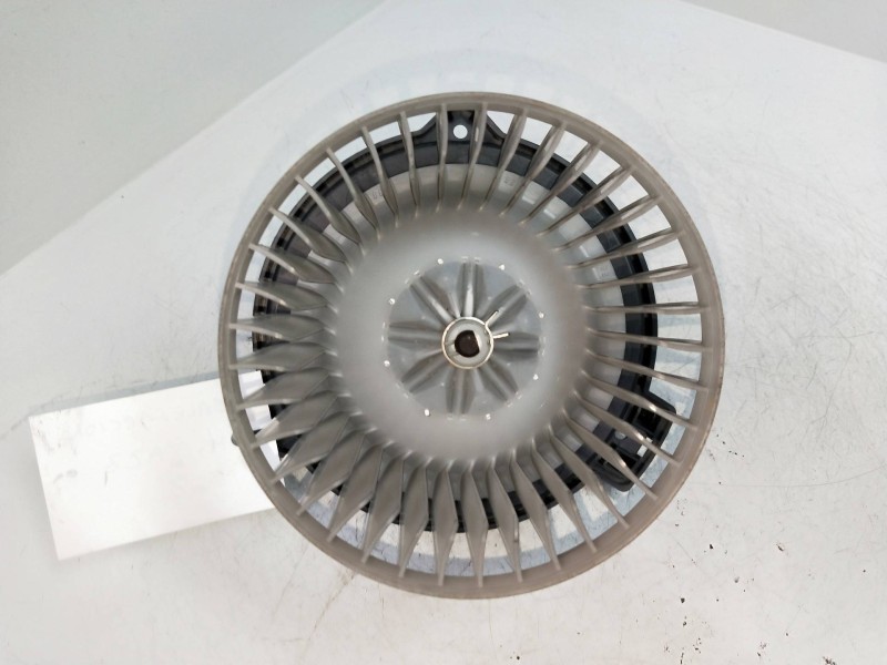 Recambio de motor calefaccion para honda jazz (gd1/5) 1.4 ls referencia OEM IAM 19400008214G22  