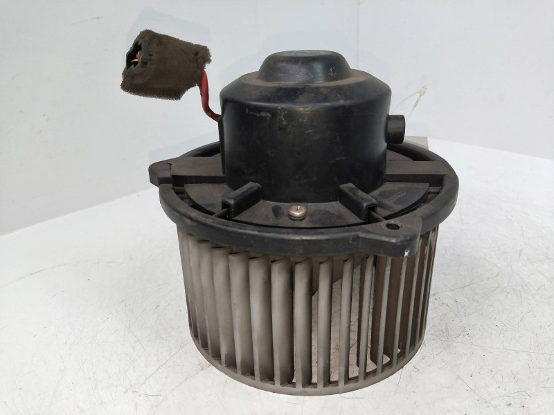 Recambio de motor calefaccion para hyundai lantra familiar (rd) 1.9 diesel cat referencia OEM IAM   