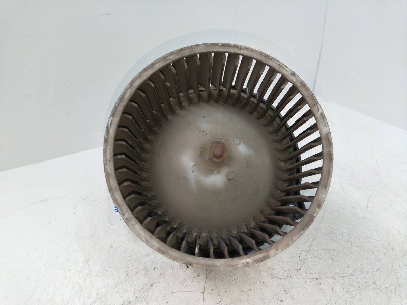 Recambio de motor calefaccion para hyundai lantra familiar (rd) 1.9 diesel cat referencia OEM IAM   