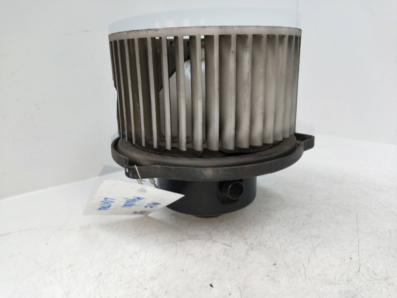 Recambio de motor calefaccion para hyundai lantra familiar (rd) 1.9 diesel cat referencia OEM IAM   