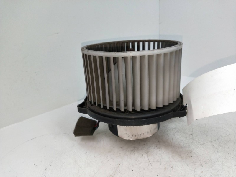 Recambio de motor calefaccion para hyundai lantra familiar (rd) 1.6 gls referencia OEM IAM   