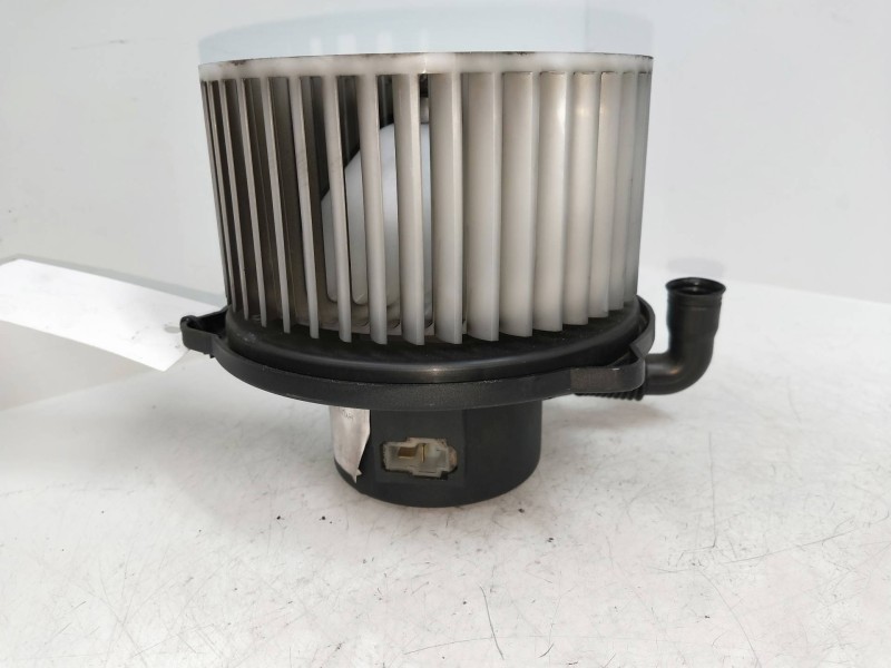 Recambio de motor calefaccion para hyundai matrix (fc) 1.6 gls referencia OEM IAM F00S330021  