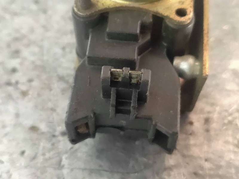 Recambio de motor cierre centralizado trasero derecho para chrysler jeep cherokee (xj) 2.1 turbodiesel referencia OEM IAM   