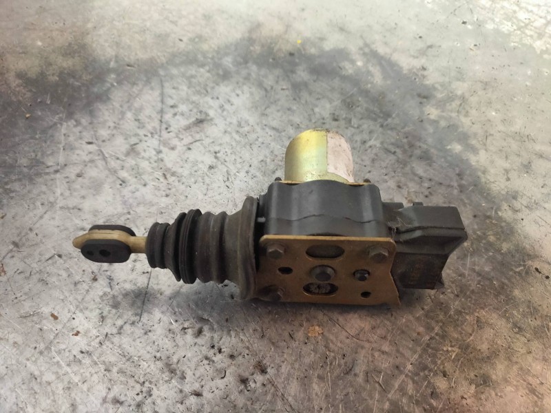 Recambio de motor cierre centralizado trasero derecho para chrysler jeep cherokee (xj) 2.1 turbodiesel referencia OEM IAM   