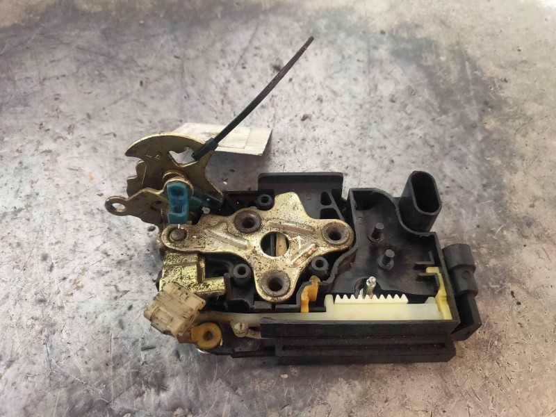 Recambio de motor cierre centralizado delantero izquierdo para daewoo kalos 1.4 cat referencia OEM IAM  5P 