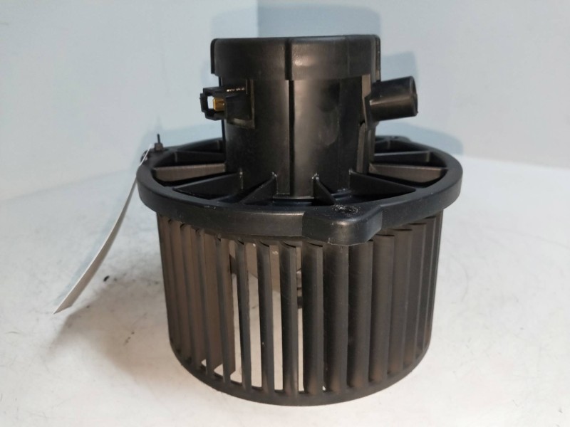 Recambio de motor calefaccion para hyundai sonata (y4) 2.5i v6 gls referencia OEM IAM F00S330001  