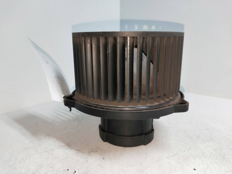 Recambio de motor calefaccion para hyundai sonata (y4) 2.5i v6 gls referencia OEM IAM F00S330001  