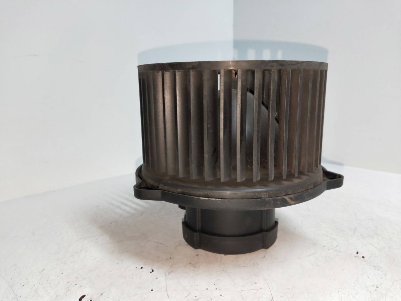 Recambio de motor calefaccion para hyundai trajet (fo) 2.0 crdi gls referencia OEM IAM F00S330017 9710038000 