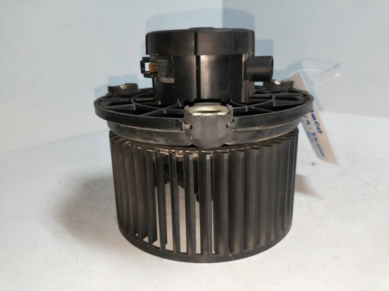 Recambio de motor calefaccion para hyundai terracan (hp) referencia OEM IAM F00S330016  