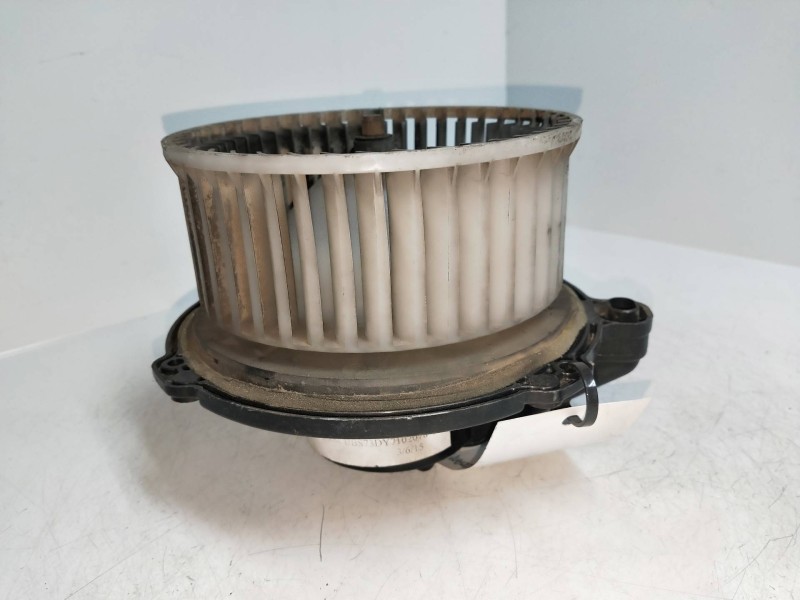 Recambio de motor calefaccion para isuzu trooper 3.0 dti cat referencia OEM IAM 5027251112  